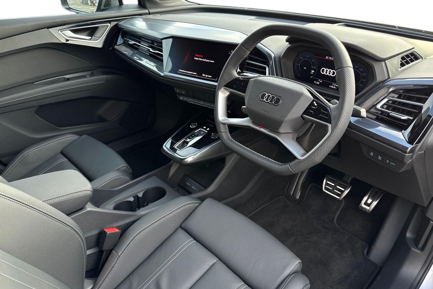 Used Audi Q4 e-tron 2025 for sale - 76300351: Photo 7