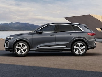 Used Audi Q5 2025 for sale - 76353117: Photo