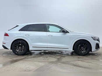 Used Audi Q8 2025 for sale - 78915730: Photo
