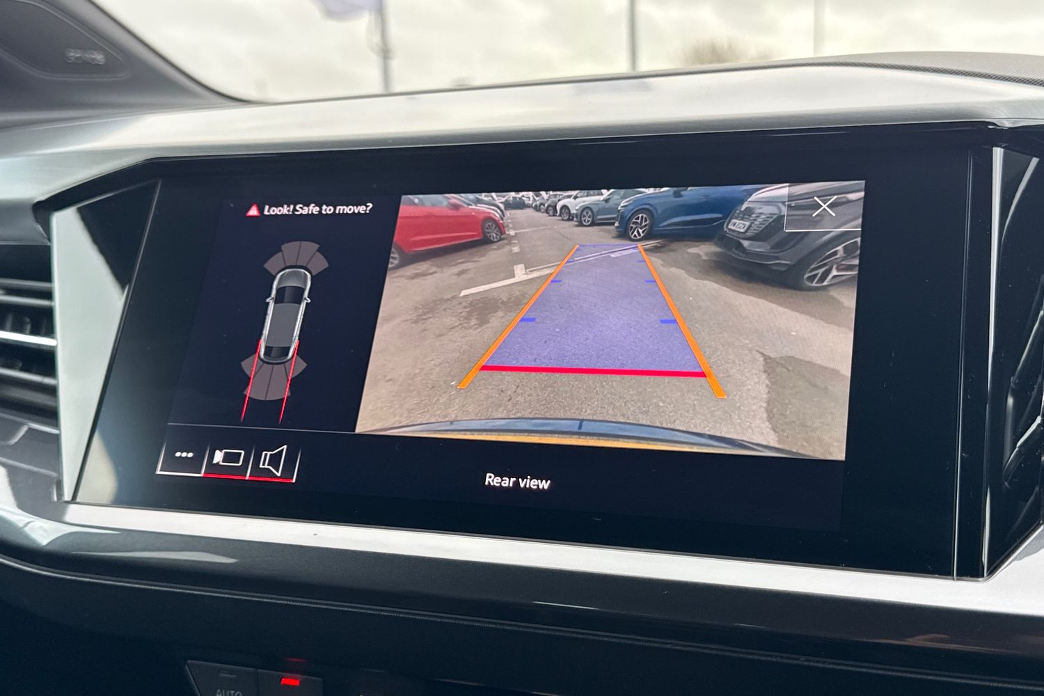 Used Audi Q4 e-tron 2022 for sale - 77649223: Photo 34