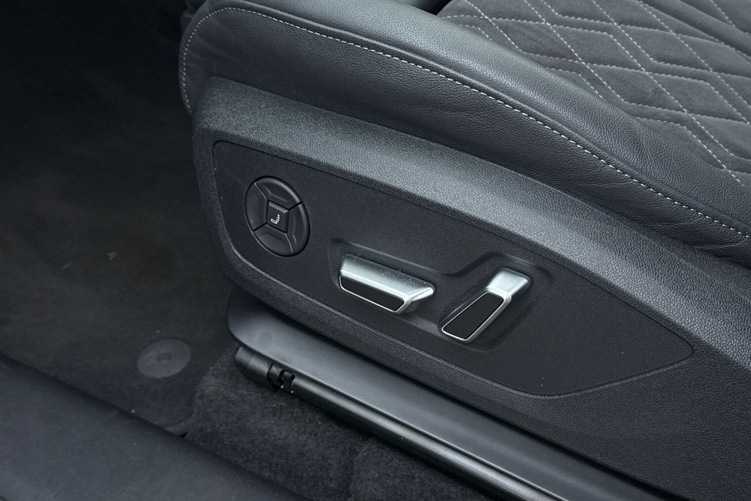 Used Audi Q6 e-tron 2025 for sale - 77302977: Photo 28