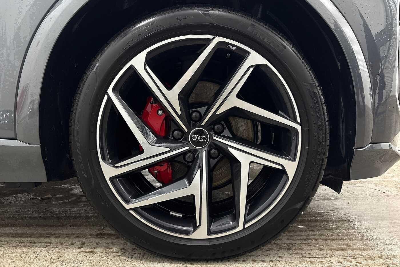 Used Audi Q6 e-tron 2025 for sale - 77302977: Photo 6