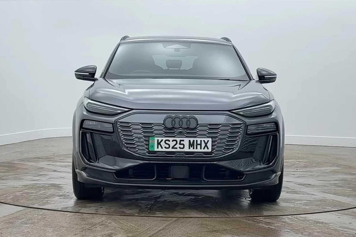 Used Audi Q6 e-tron 2025 for sale - 77302977: Photo 8