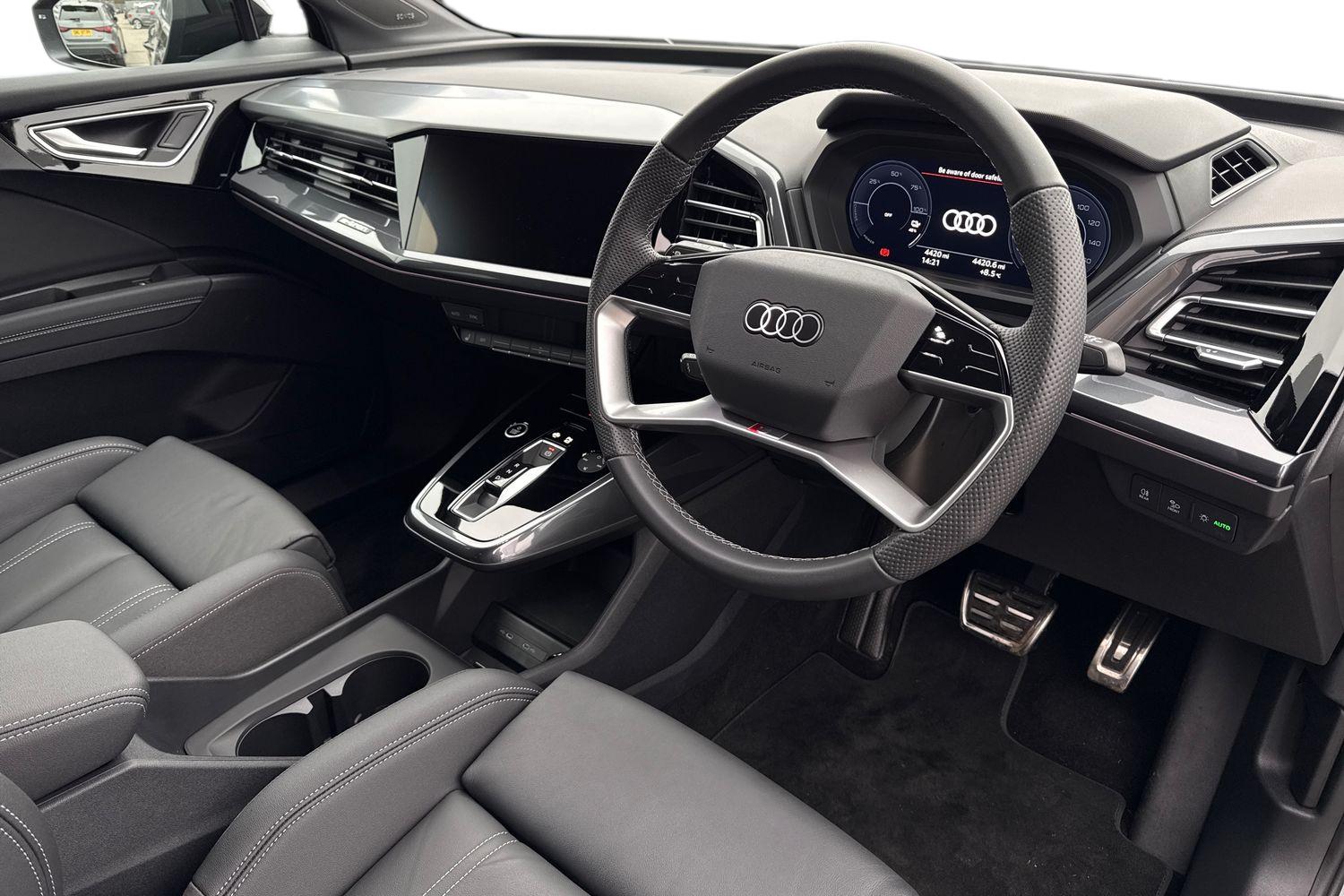 Used Audi Q4 e-tron 2025 for sale - 77812491: Photo 14