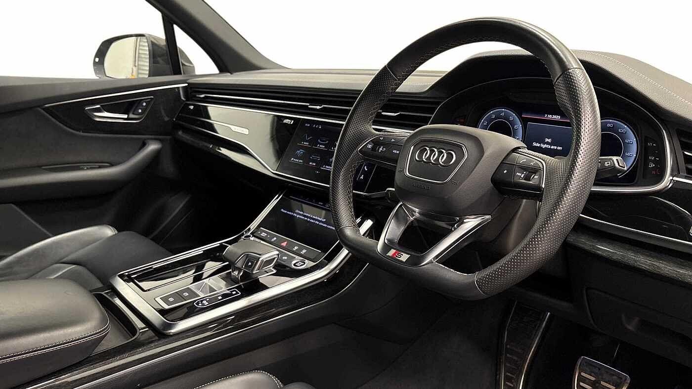 Used Audi Q7 2023 for sale - 76508971: Photo 7