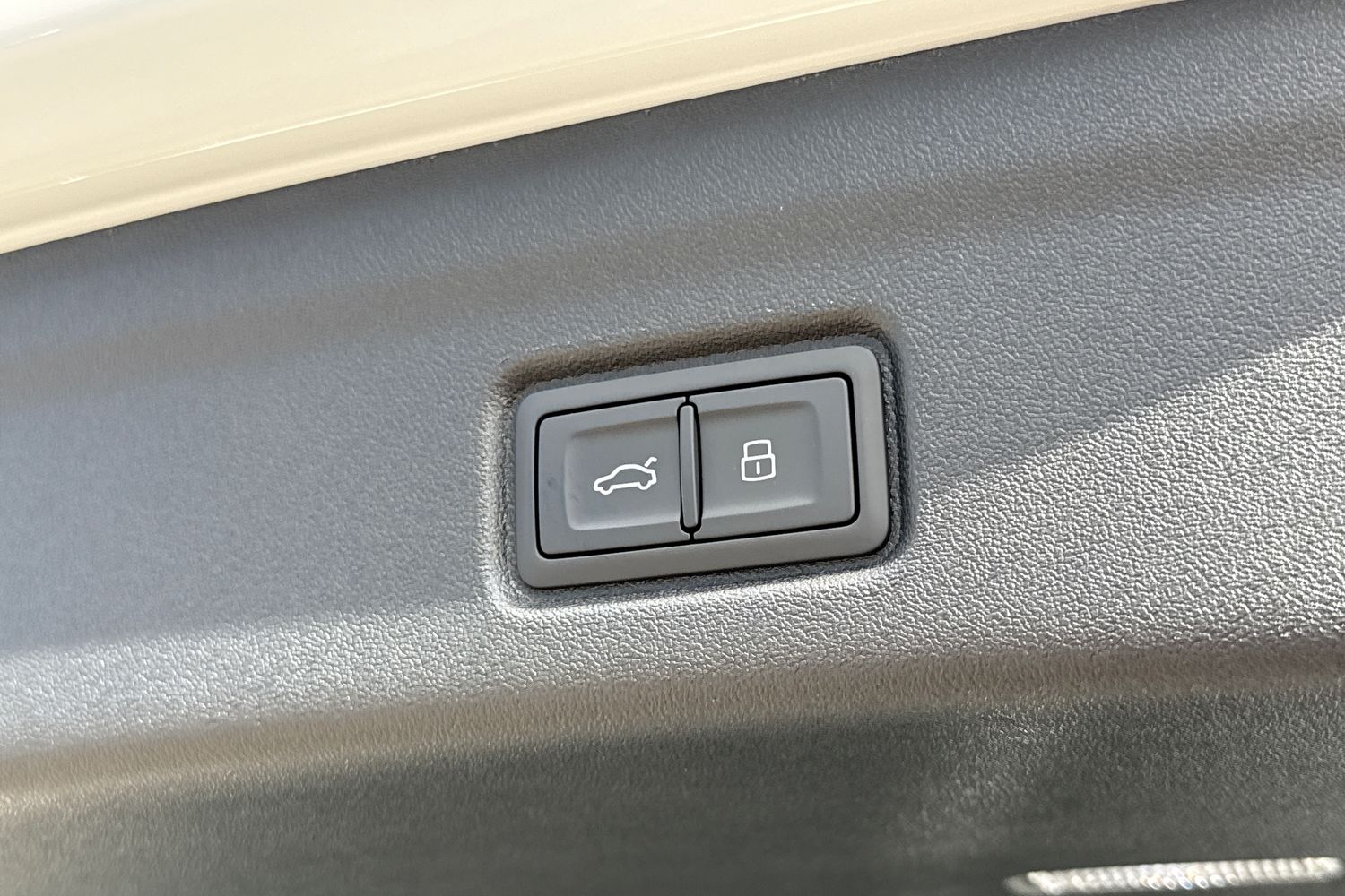 Used Audi Q6 e-tron 2025 for sale - 75908927: Photo 27