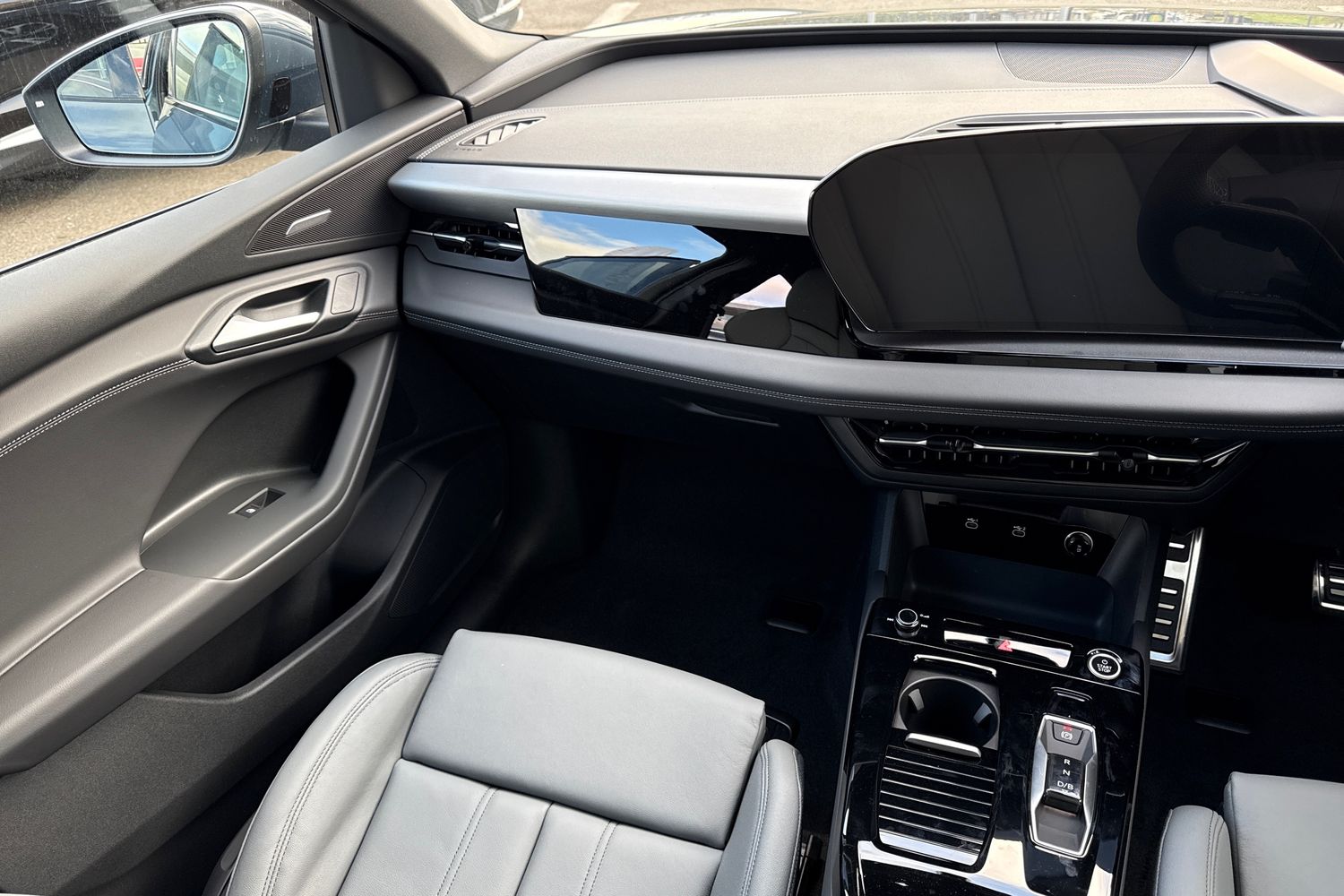 Used Audi Q6 e-tron 2025 for sale - 76495303: Photo 14