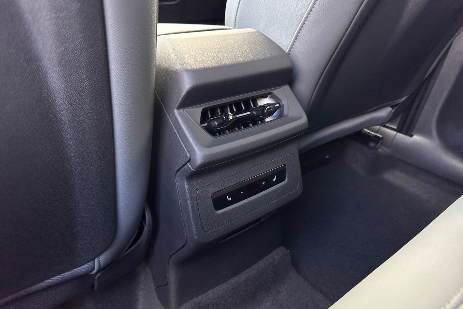 Used Audi Q6 e-tron 2025 for sale - 76495303: Photo 31