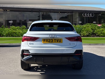 Used Audi Q3 2023 for sale - 78422156: Photo