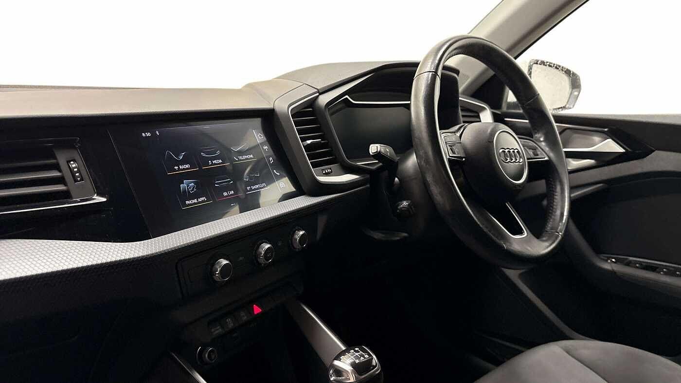 Used Audi A1 2019 for sale - 76508972: Photo 2