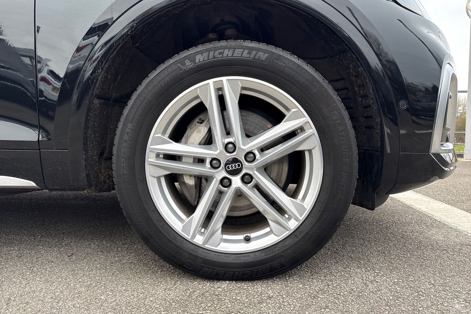 Used Audi Q5 2023 for sale - 76723704: Photo 9