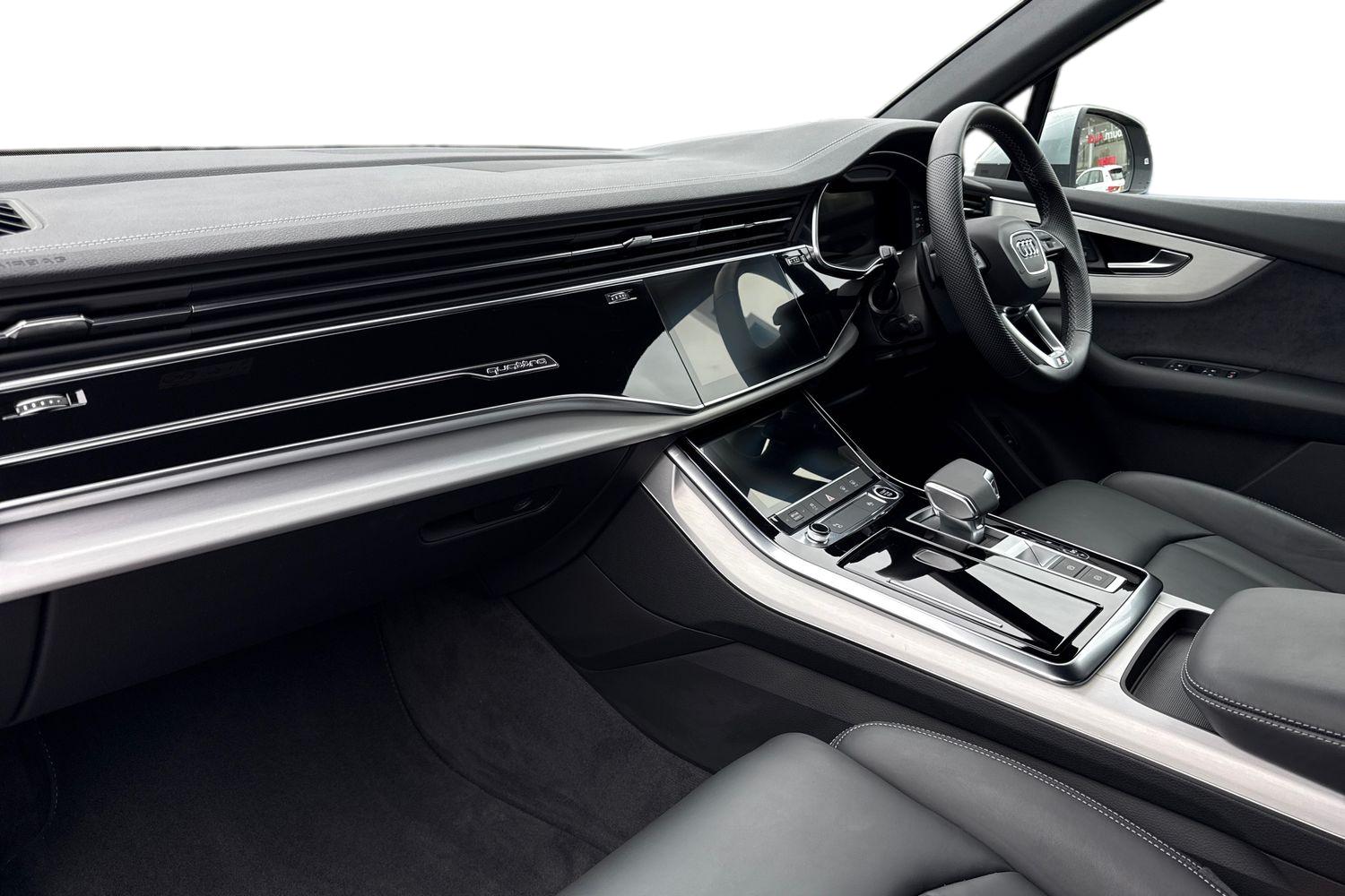 Used Audi Q7 2025 for sale - 76090218: Photo 9