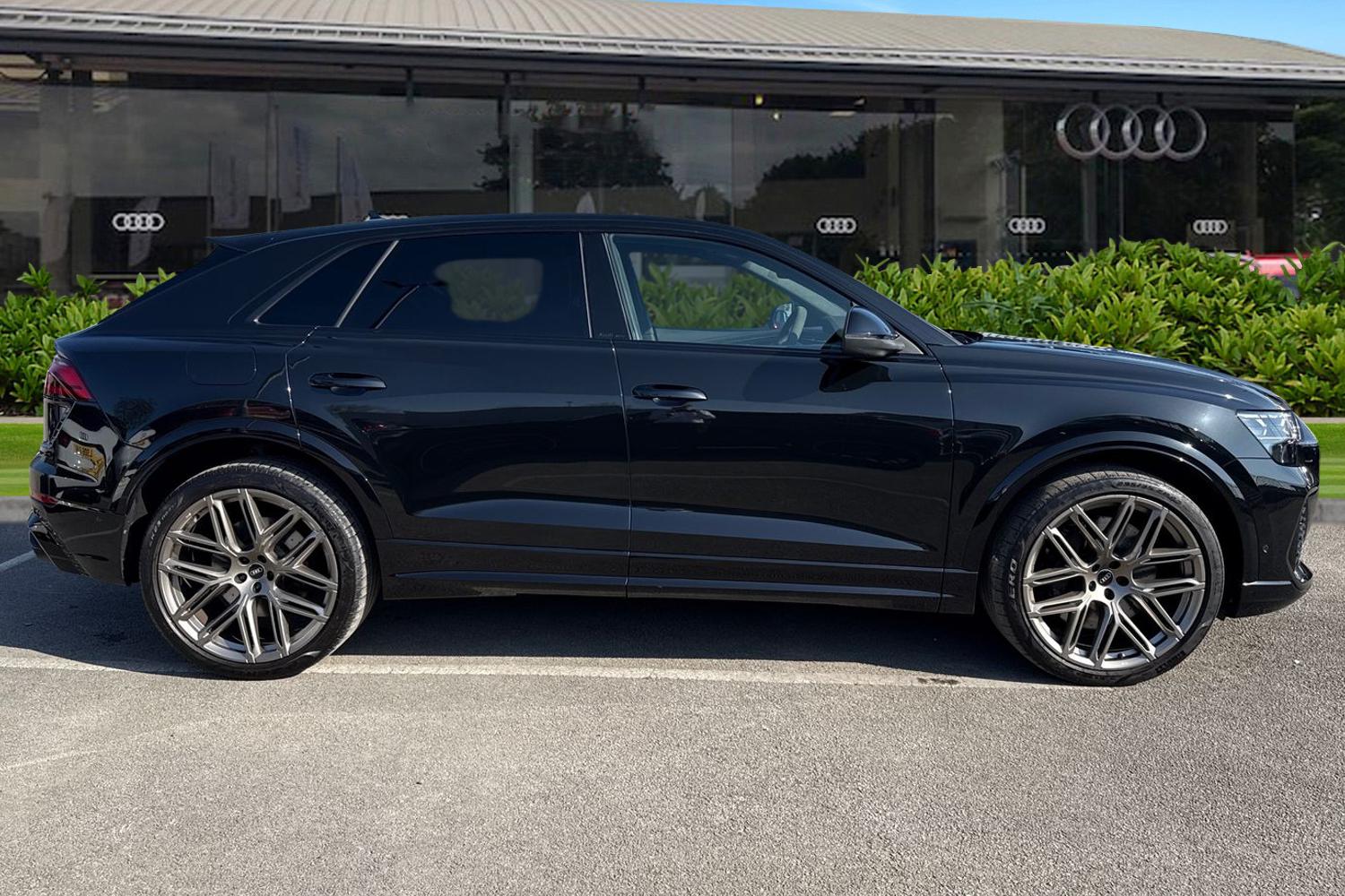 Used Audi RS Q8 2024 for sale - 77961420: Photo 3