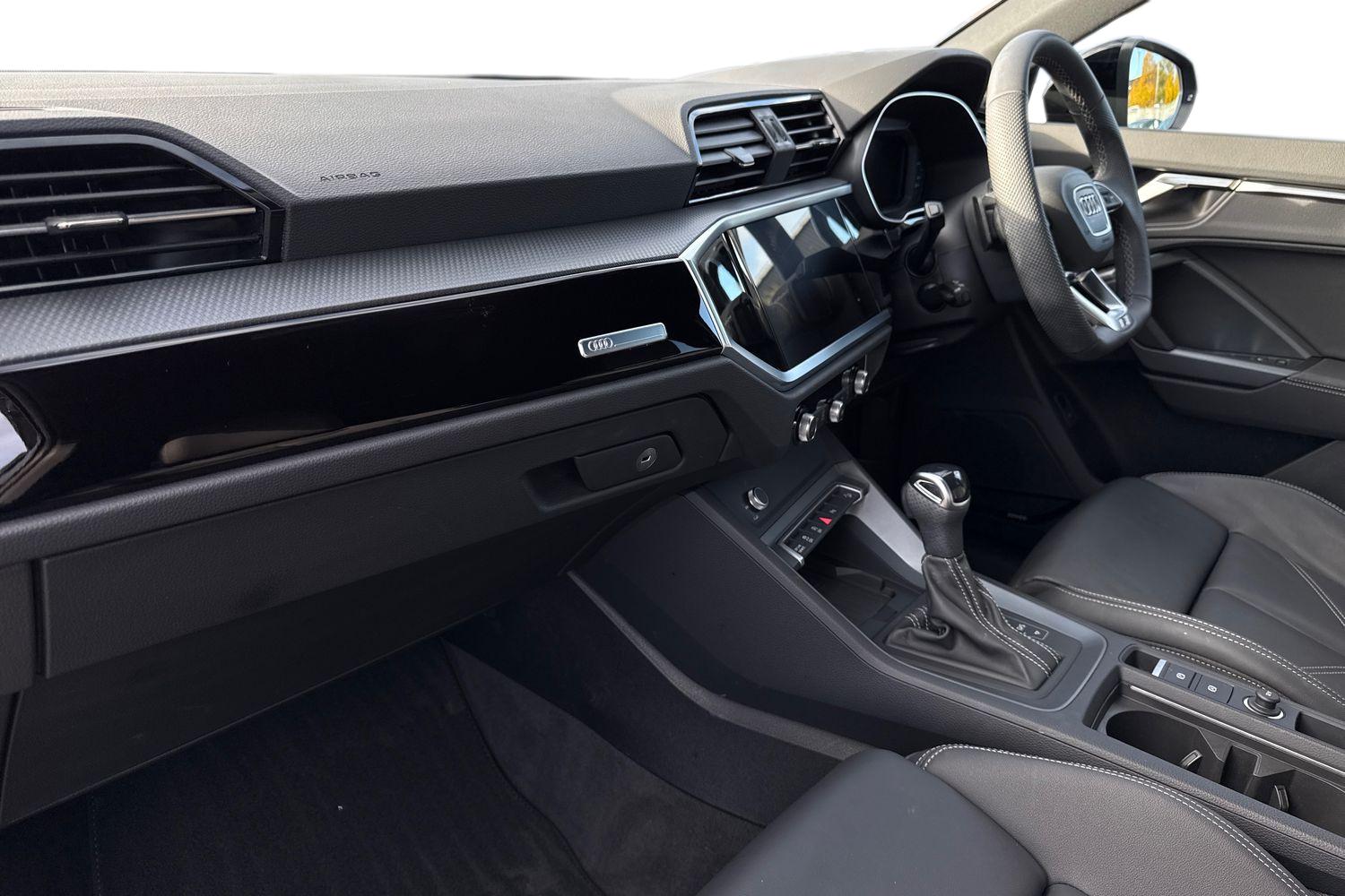 Used Audi Q3 2025 for sale - 76546138: Photo 15