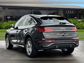 Used Audi Q5 2025 for sale - 77383098: Photo