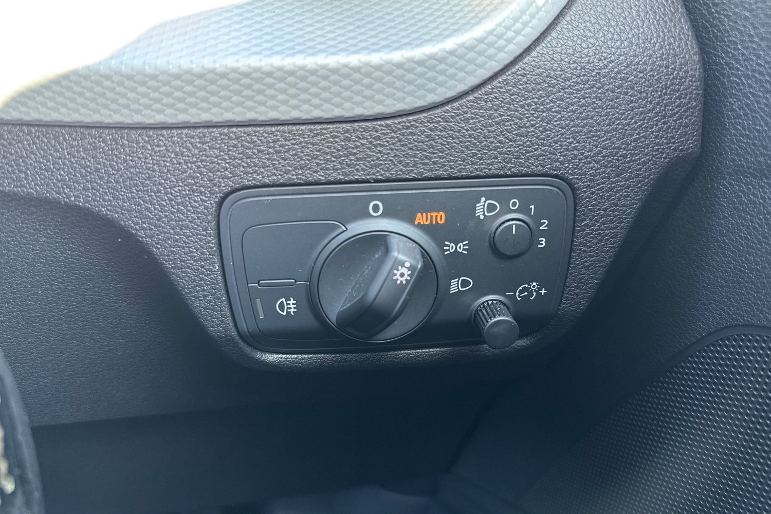 Used Audi Q2 2020 for sale - 77951756: Photo 38