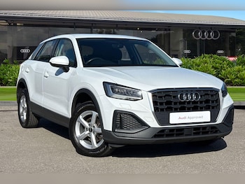 Audi - Q2