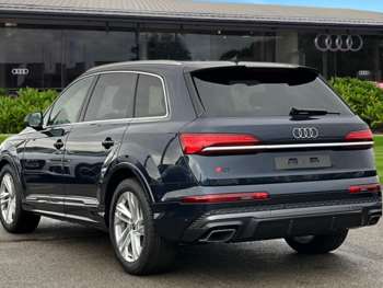 Used Audi Q7 2025 for sale - 72916931: Photo