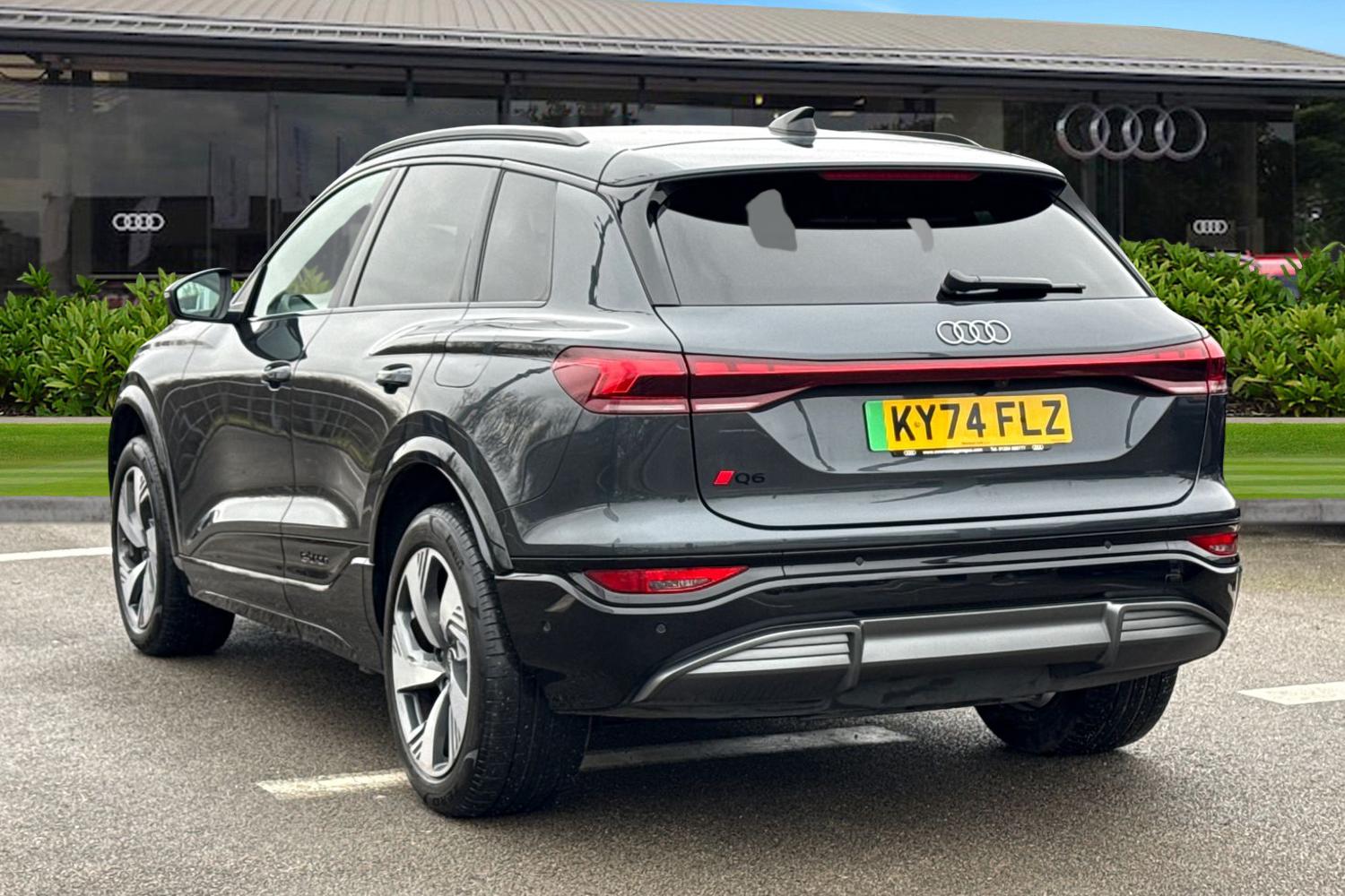 Used Audi Q6 e-tron 2024 for sale - 77147485: Photo 2