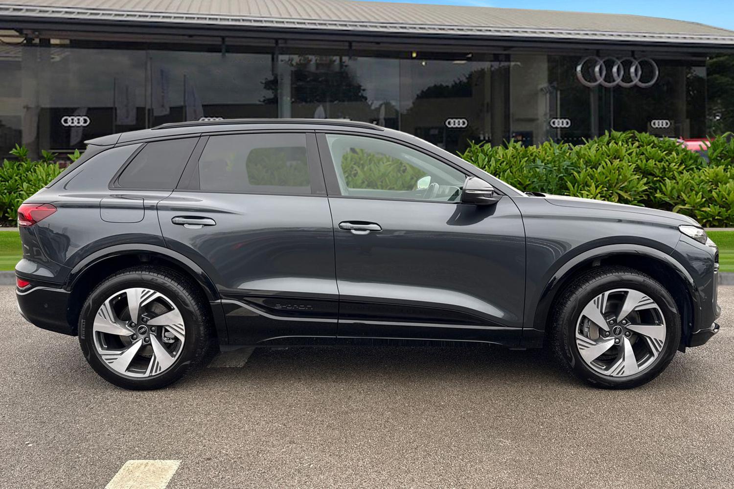 Used Audi Q6 e-tron 2024 for sale - 77147485: Photo 3