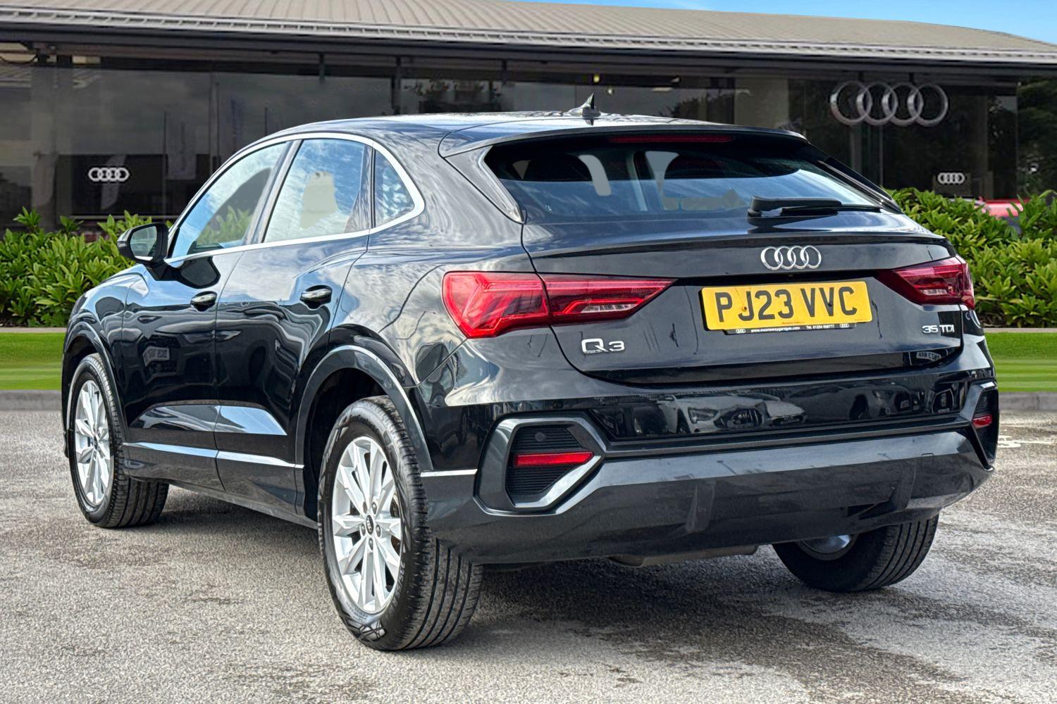 Used Audi Q3 2023 for sale - 78038196: Photo 2