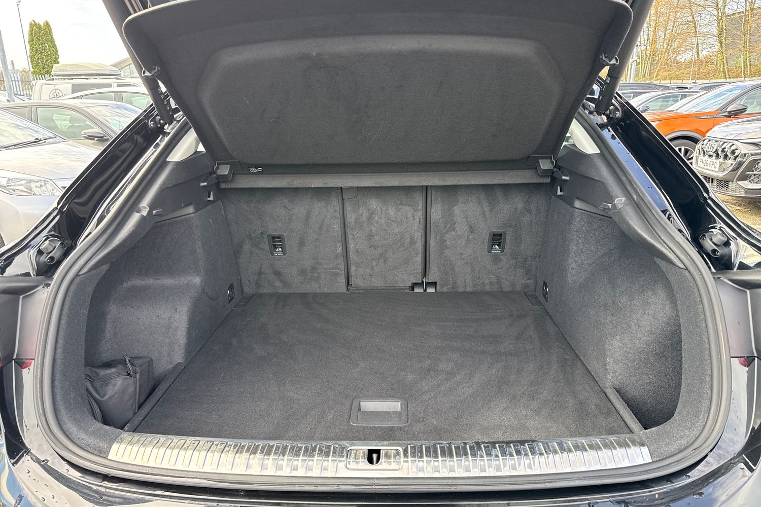 Used Audi Q3 2023 for sale - 78038196: Photo 7