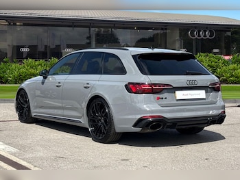 Used Audi RS4 Avant 2023 for sale - 79446196: Photo