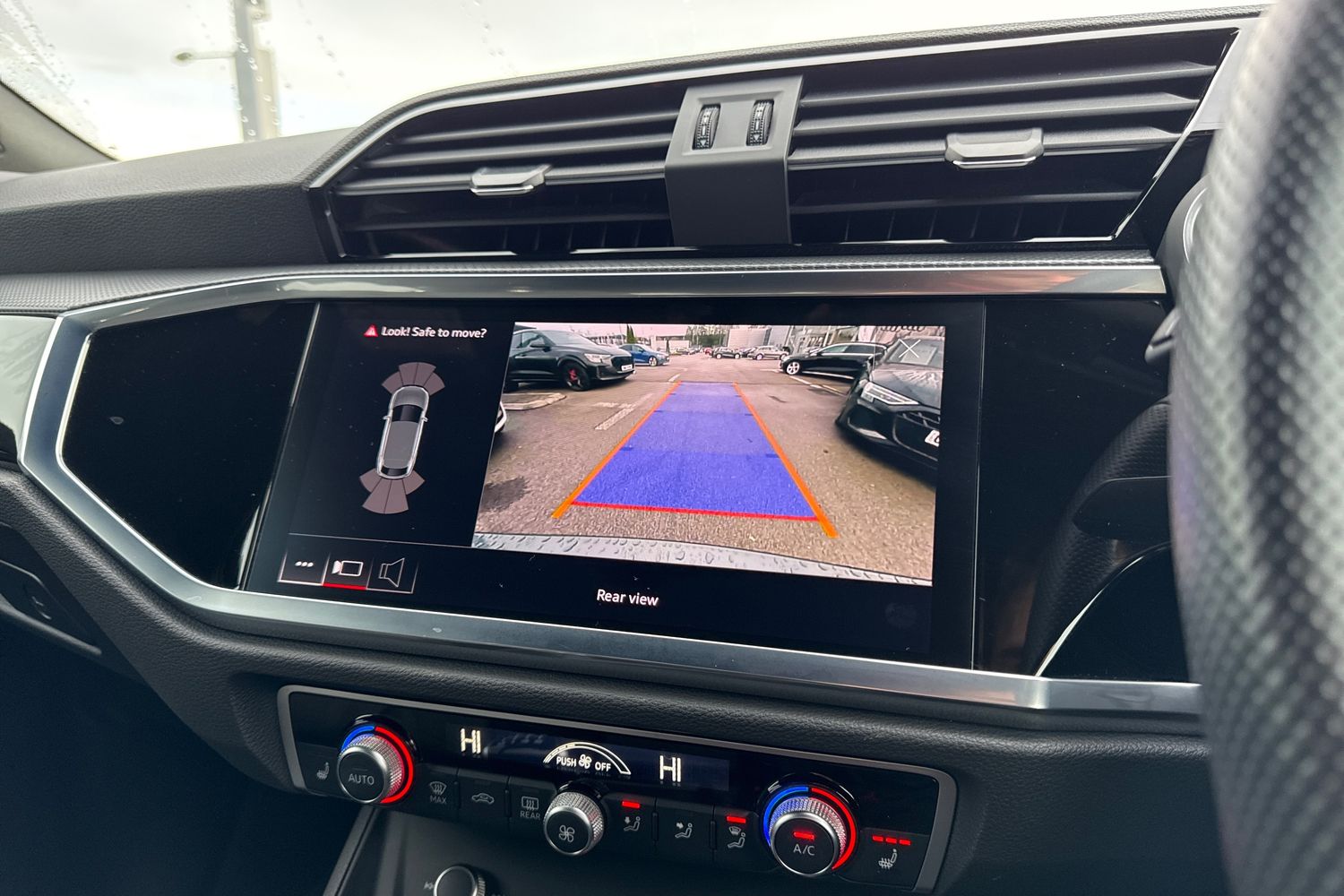 Used Audi Q3 2022 for sale - 77383090: Photo 33