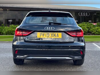Used Audi A1 2019 for sale - 77577752: Photo
