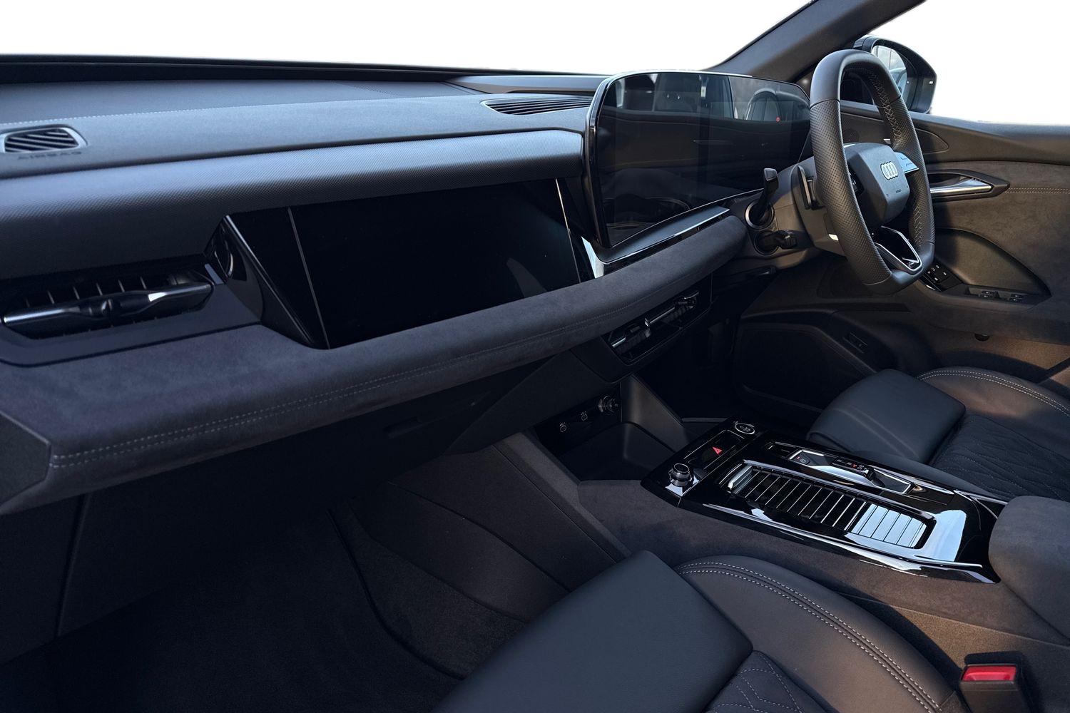 Used Audi Q6 e-tron 2025 for sale - 76654273: Photo 15