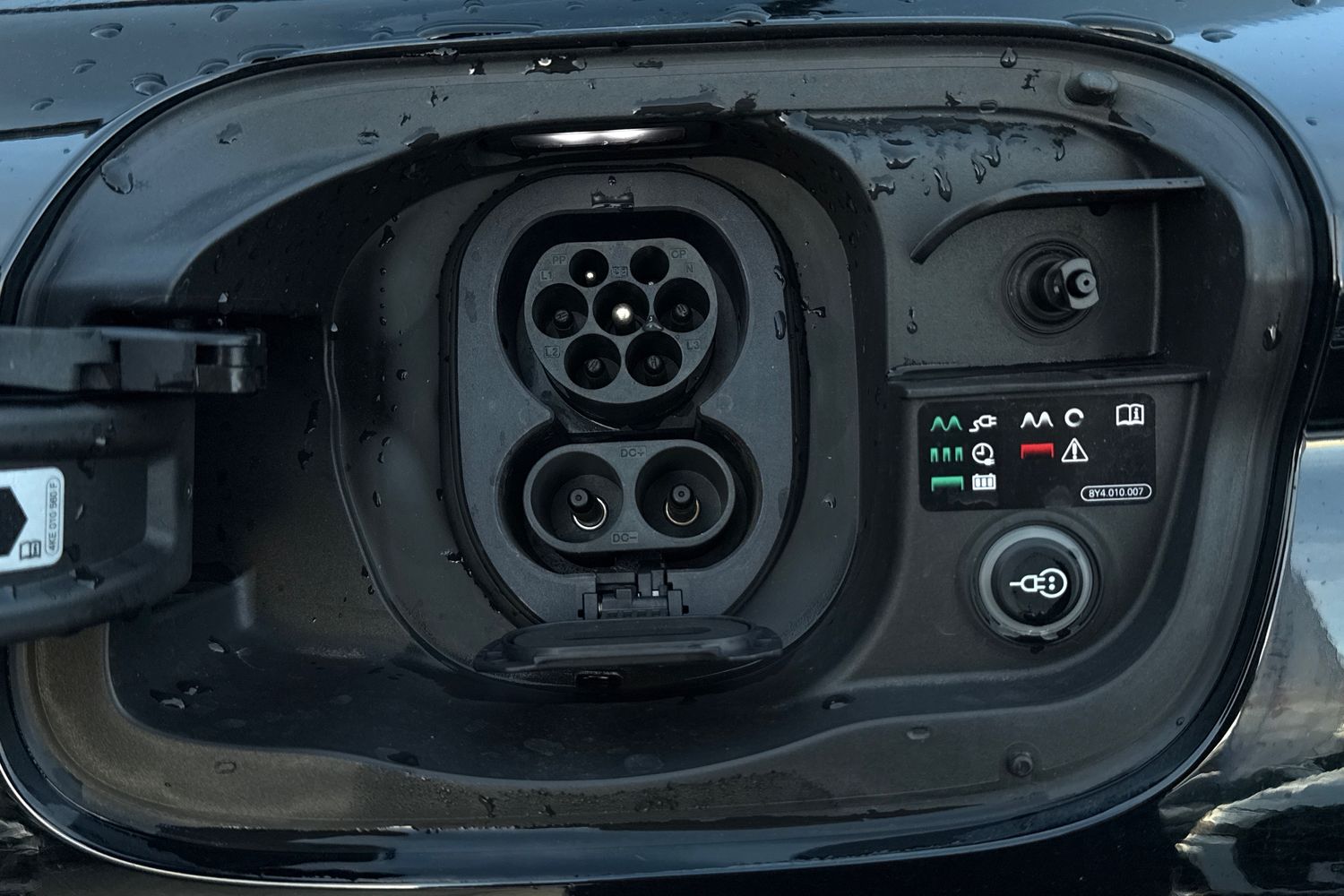 Used Audi Q6 e-tron 2025 for sale - 76654273: Photo 28