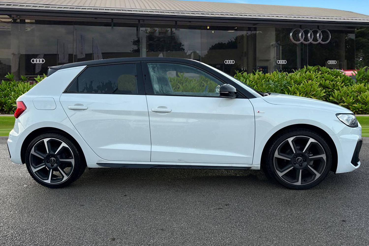 Used Audi A1 2025 for sale - 76968053: Photo 3