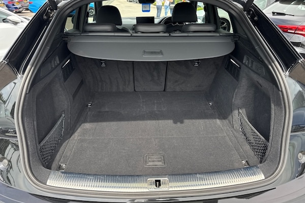Used Audi Q5 2024 for sale - 76218600: Photo 10