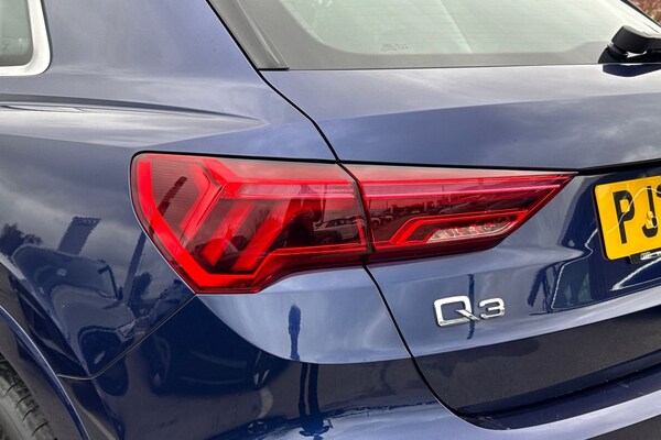 Used Audi Q3 2022 for sale - 76236831: Photo 7