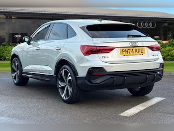 Used Audi Q3 2024 for sale - 77675040: Photo