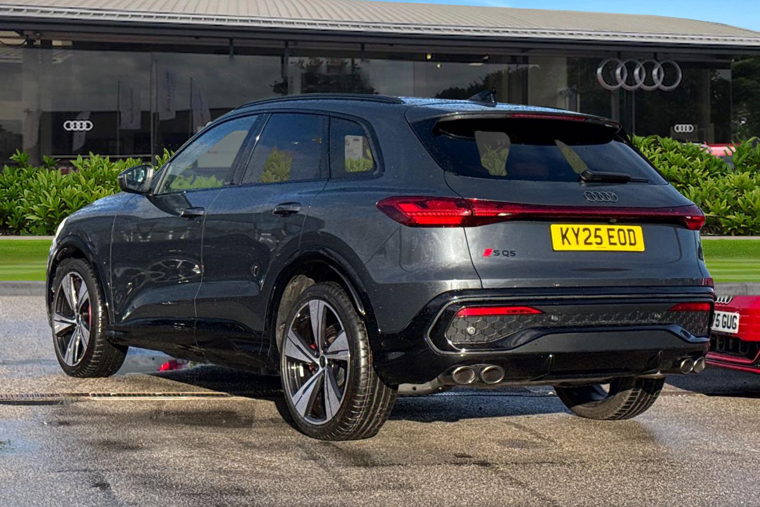 Used Audi SQ5 2025 for sale - 76353162: Photo 2