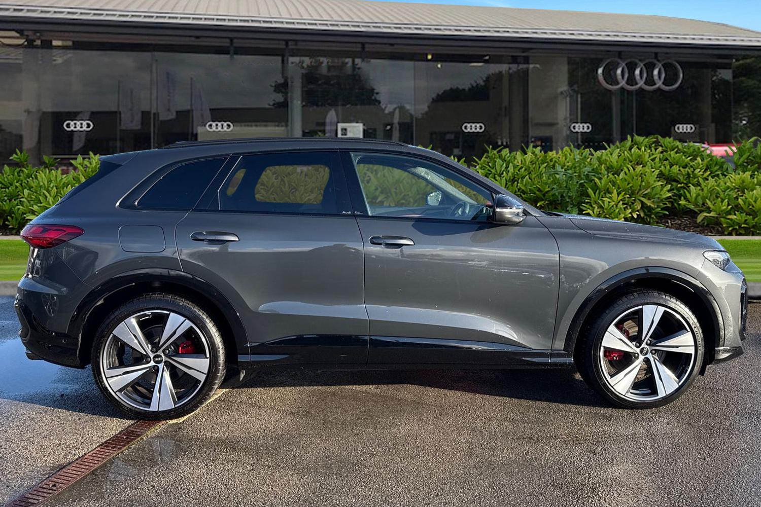 Used Audi SQ5 2025 for sale - 76353162: Photo 3