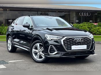 Used Audi Q3 2024 for sale - 79551642: Photo