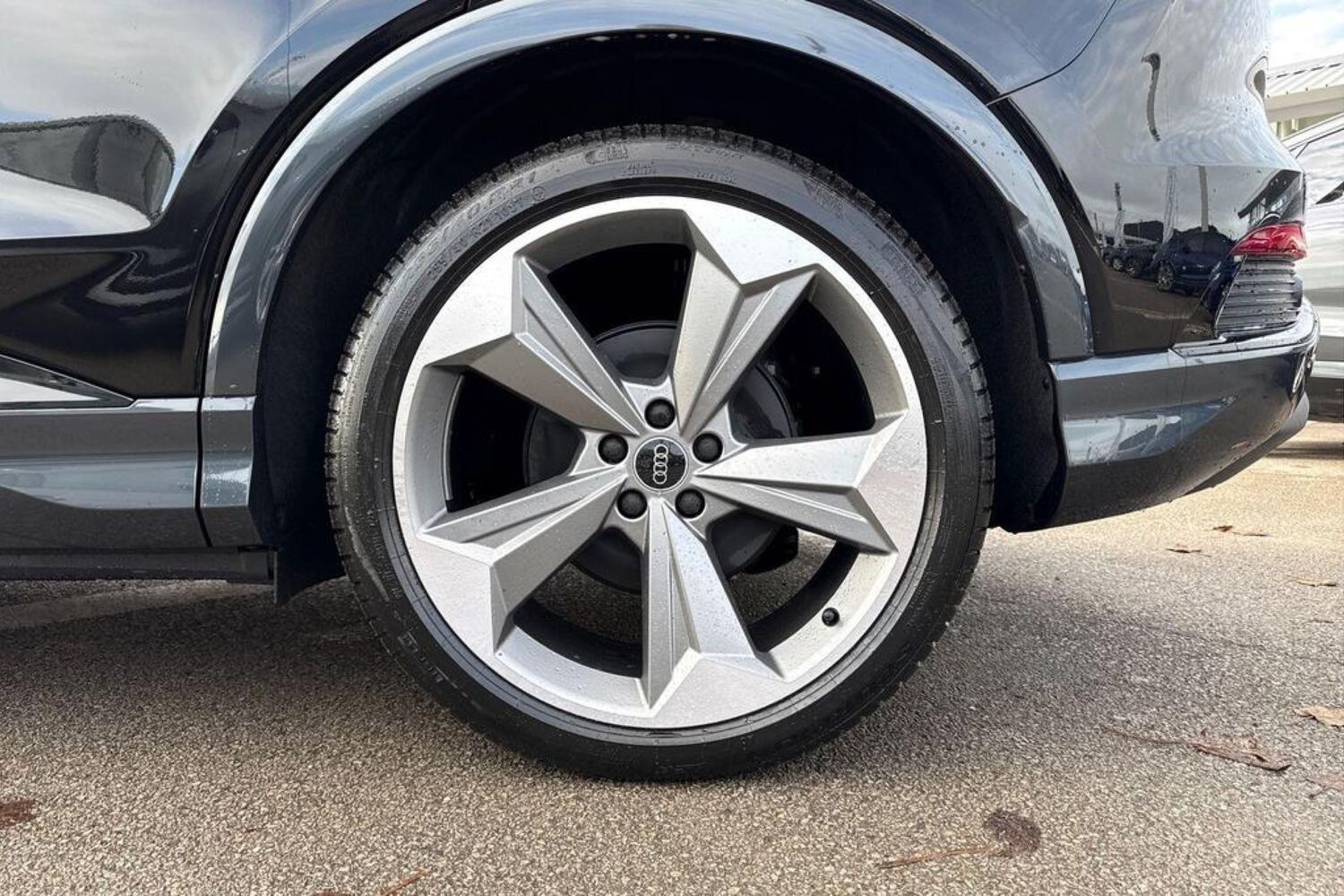 Used Audi Q4 e-tron 2026 for sale - 77919281: Photo 9