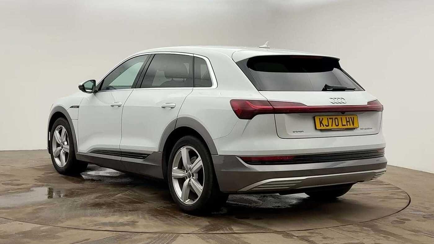 Used Audi e-tron 2020 for sale - 77680162: Photo 3