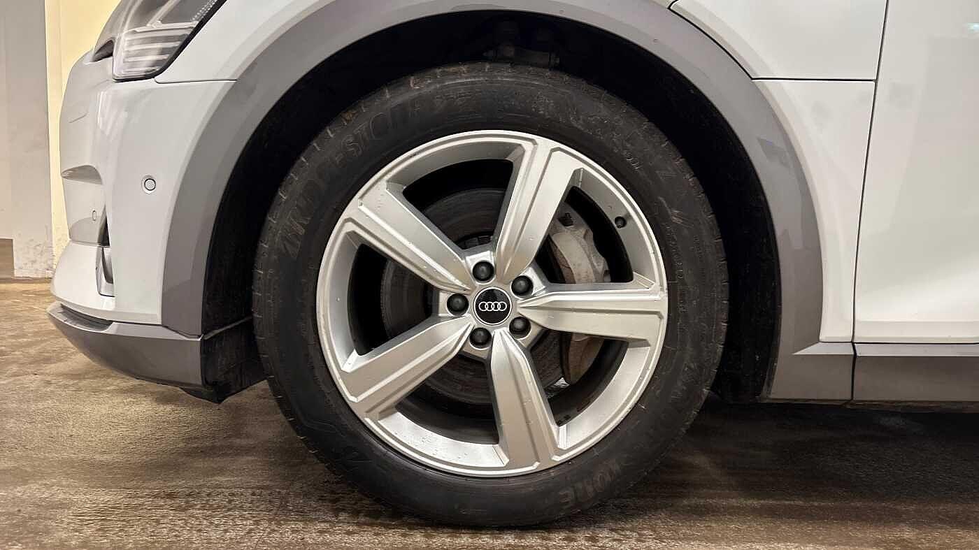 Used Audi e-tron 2020 for sale - 77680162: Photo 6