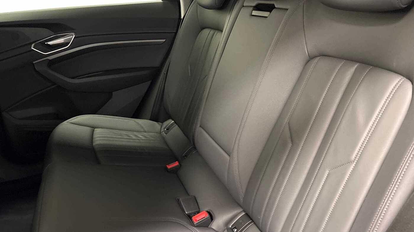 Used Audi e-tron 2020 for sale - 77680162: Photo 8