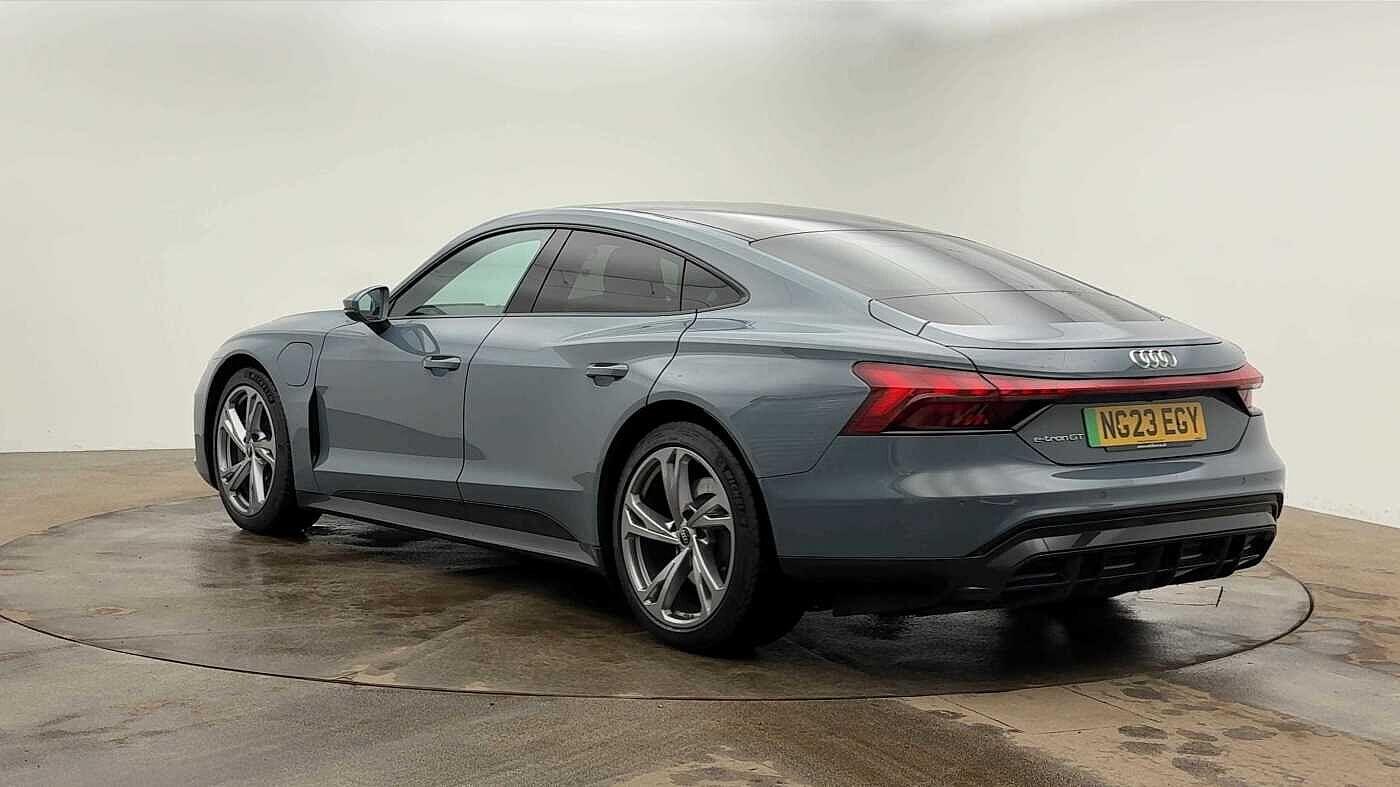 Used Audi e-tron 2023 for sale - 77128951: Photo 3