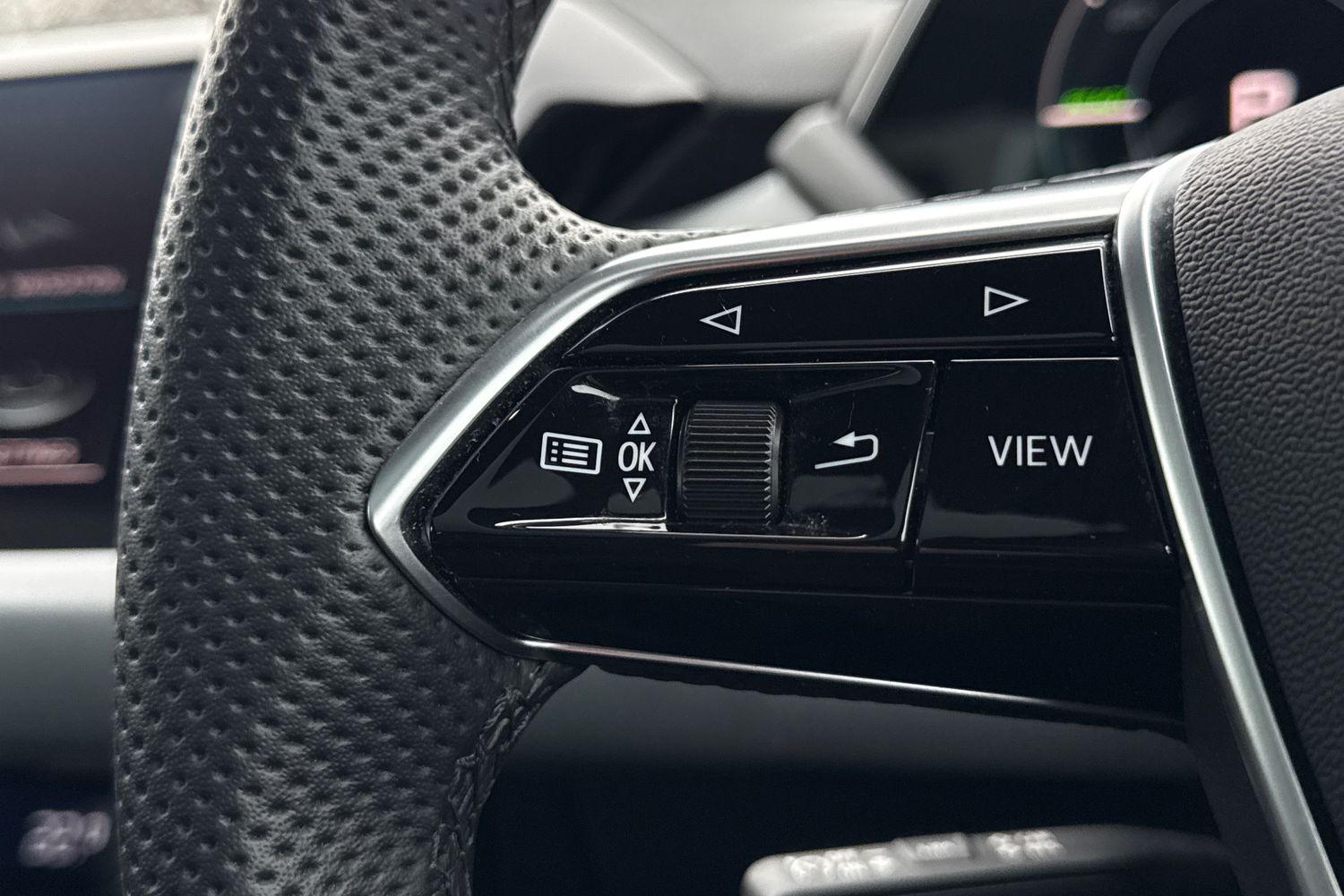 Used Audi e-tron 2023 for sale - 77128951: Photo 33