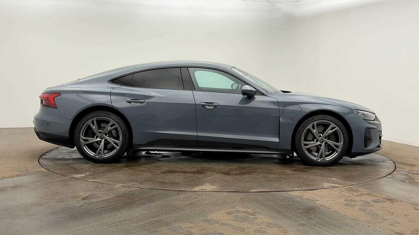 Used Audi e-tron 2023 for sale - 77128951: Photo 4