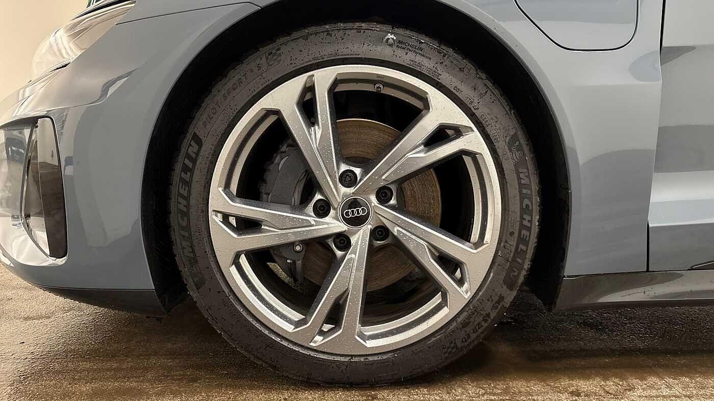 Used Audi e-tron 2023 for sale - 77128951: Photo 6