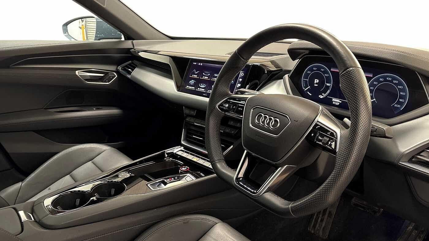 Used Audi e-tron 2023 for sale - 77128951: Photo 7