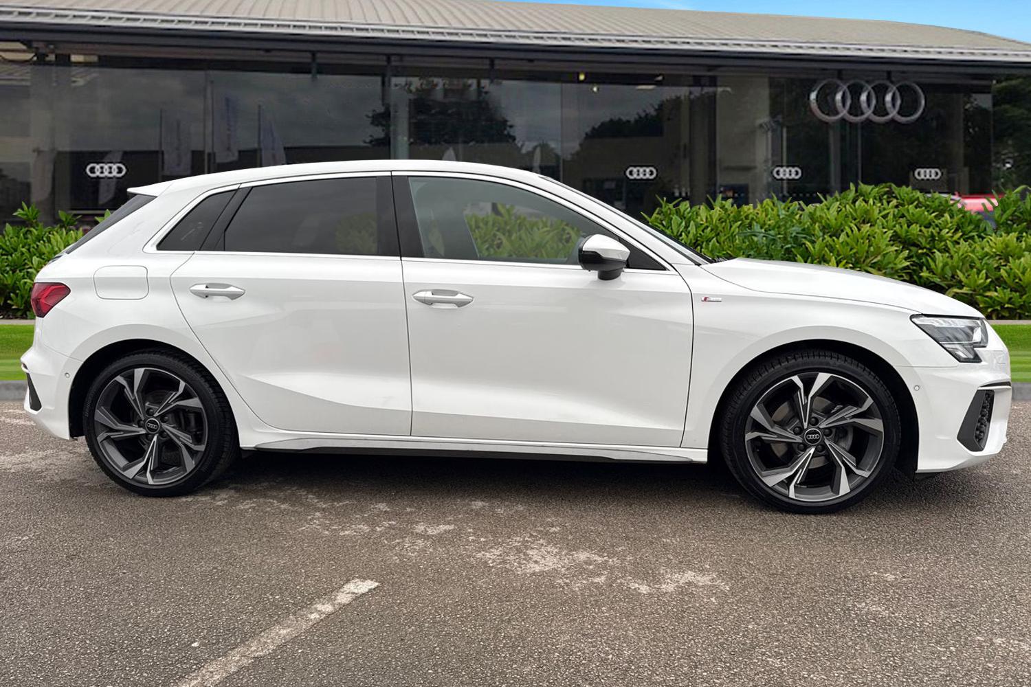 Used Audi A3 2023 for sale - 77308729: Photo 3