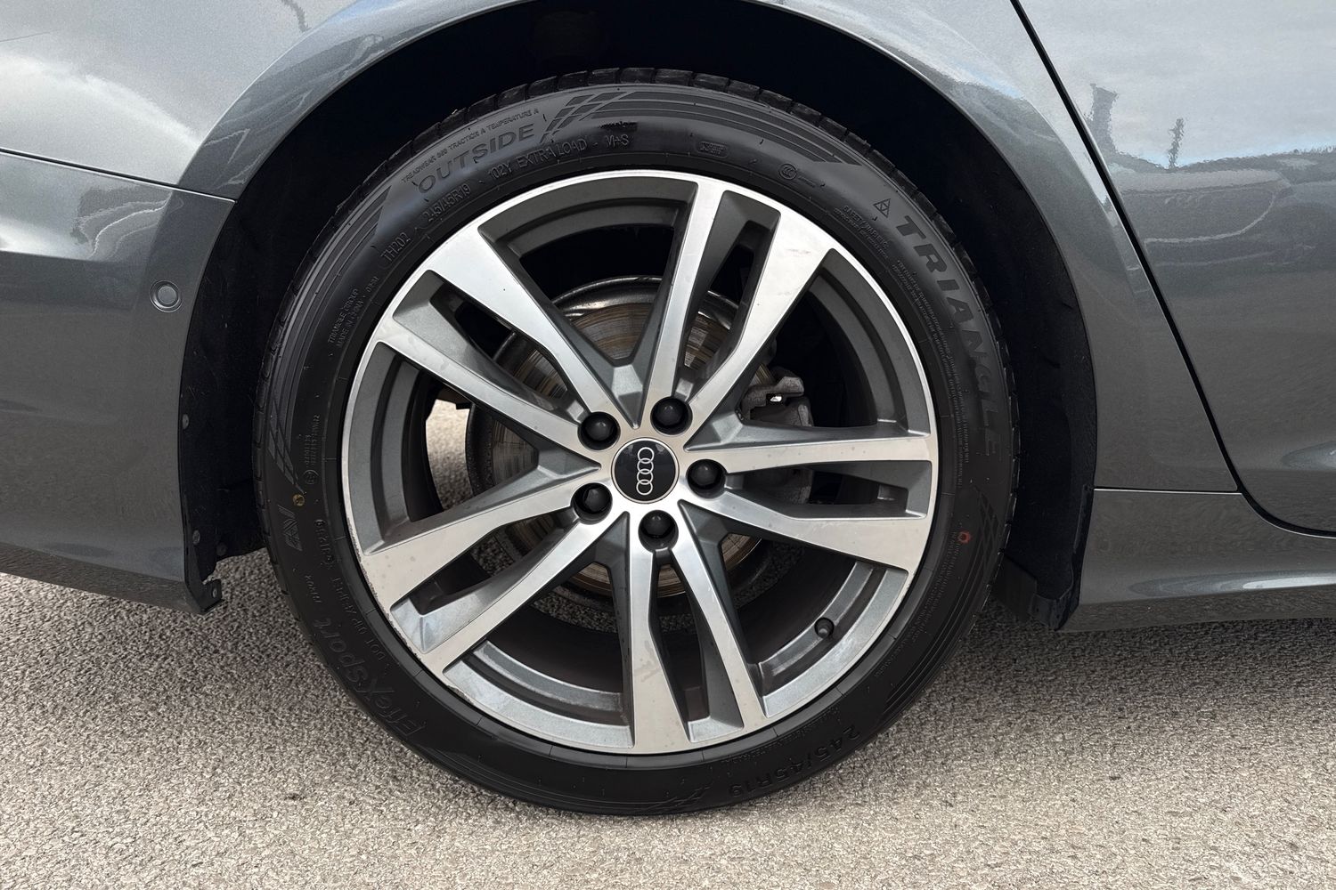 Used Audi A6 Saloon 2023 for sale - 77829399: Photo 13
