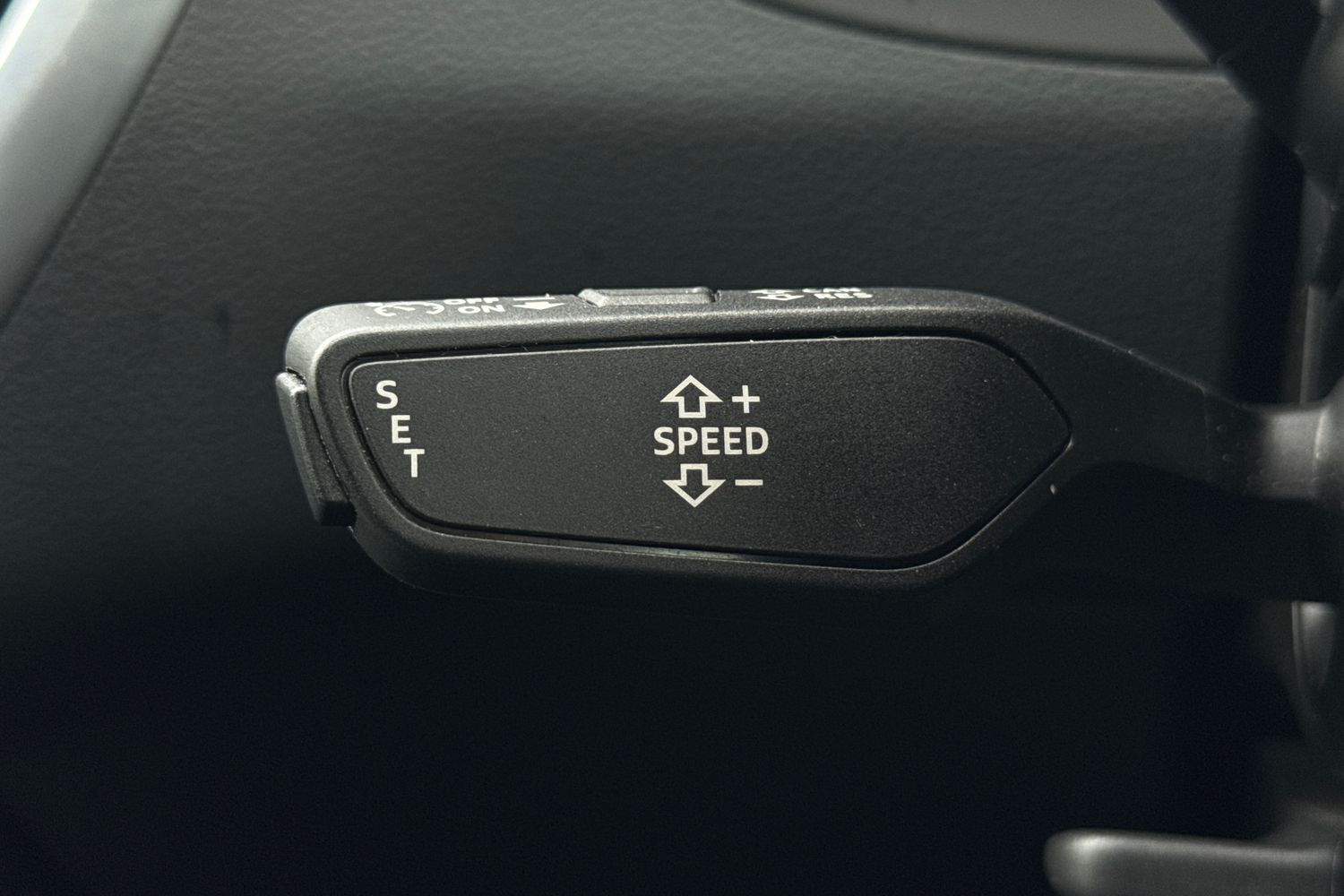 Used Audi A6 Saloon 2023 for sale - 77829399: Photo 35